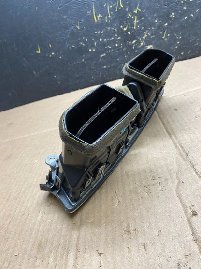 2013 to 2015 Nissan Sentra Air Vents Top Dash Center W/Hazzard Switch AA4817 DG4