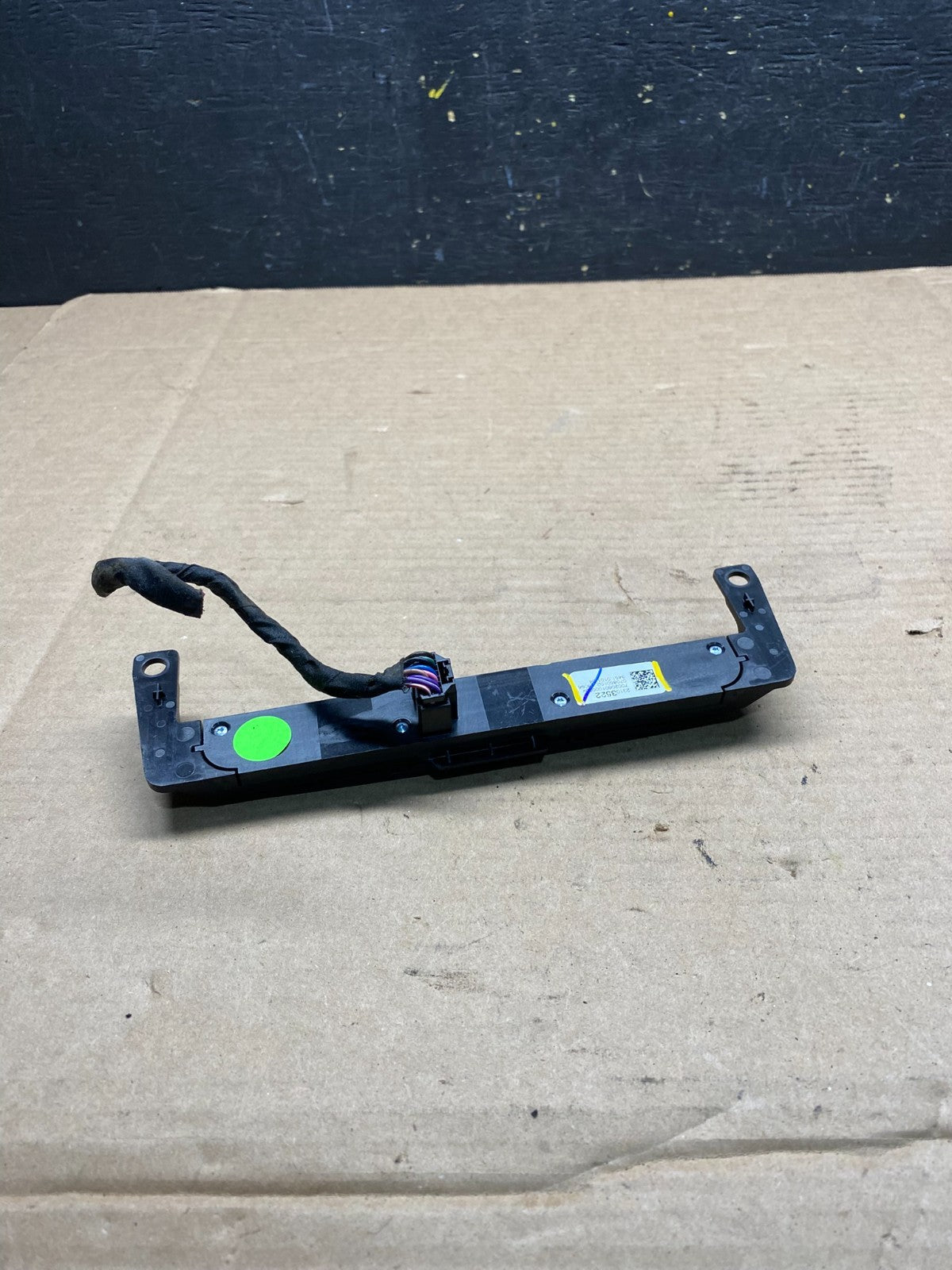 2013 - 2017 Buick Enclave Center Dash Hazard Waring Multi Switch q2509 DG5