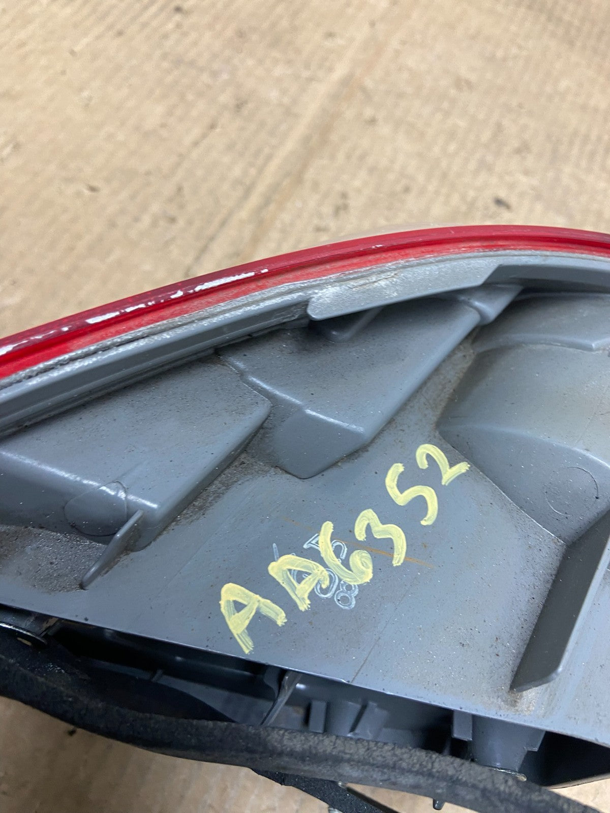 2009 2010 Acura Tsx Sedan Right Passenger Rh Side Tail Light Oem AA6352 DW5