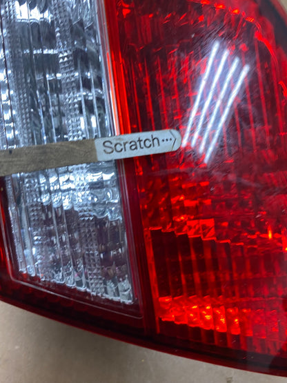 2002-2004 Infiniti i35 Inner Right Passenger Rh Side Tail Light OEM O9779 DW3