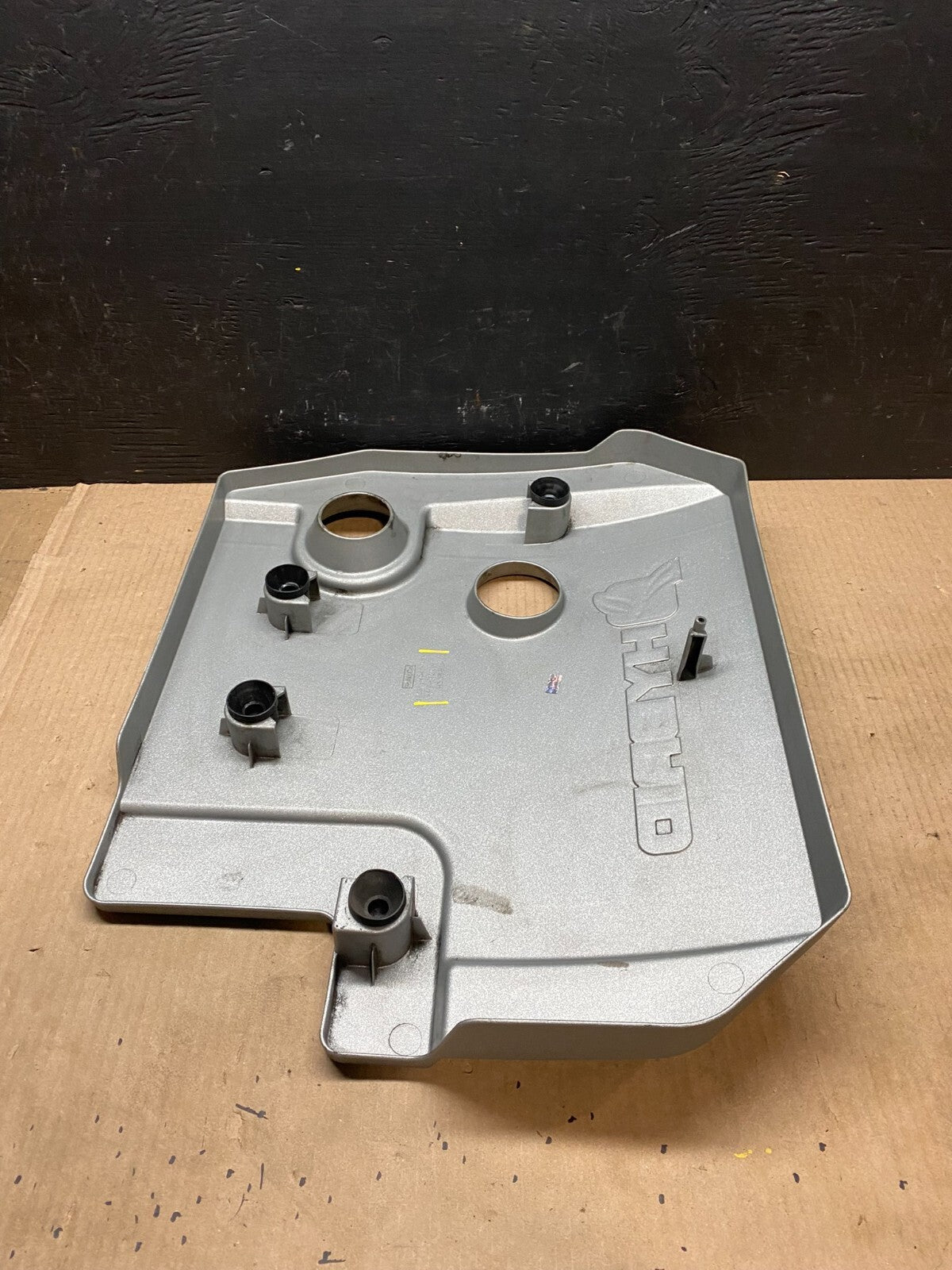 2005 to 2008 Ford Escape Hybrid Engine Motor Cover Oem E4595 DG14