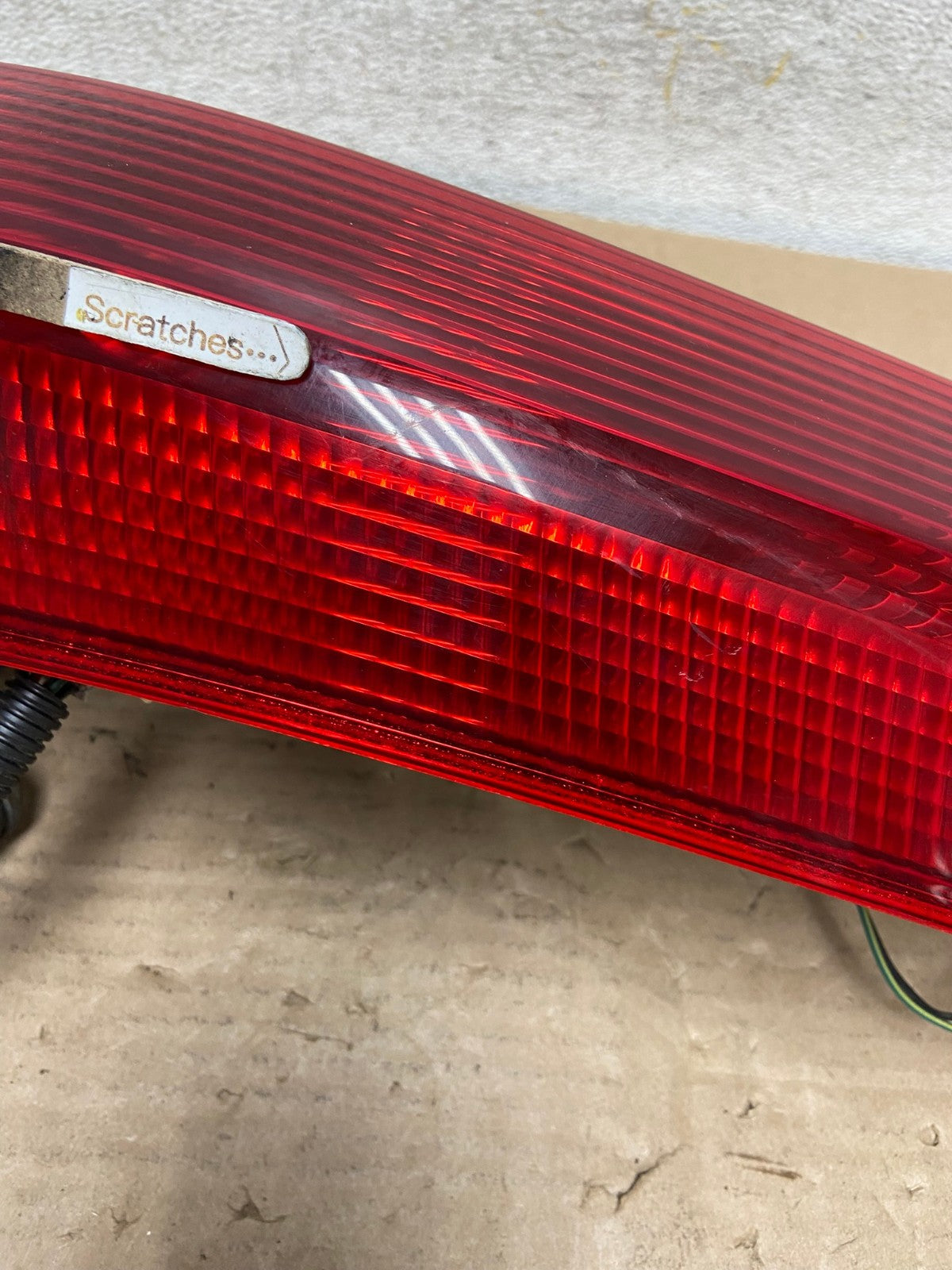 2002 - 2004 Honda Crv Cr-v Right Passenger Rh Side Tail Light AH9511 LK3