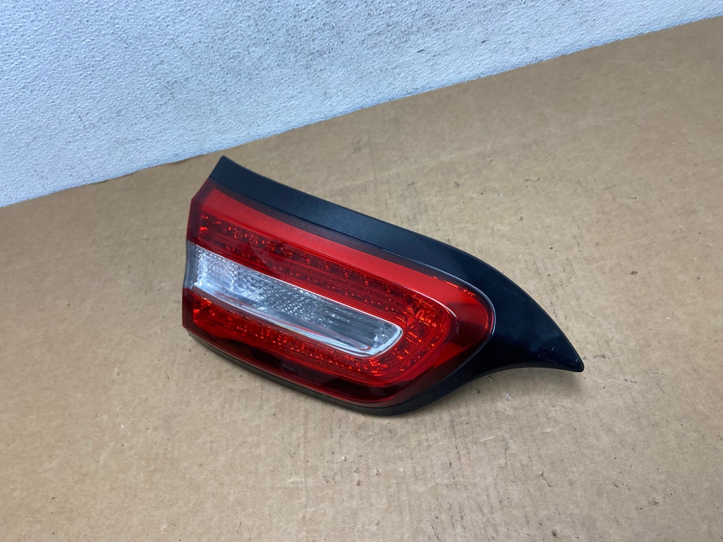 2014 to 2018 Jeep Cherokee Left Driver LH Side Inner Tail Light AD4587 LK1