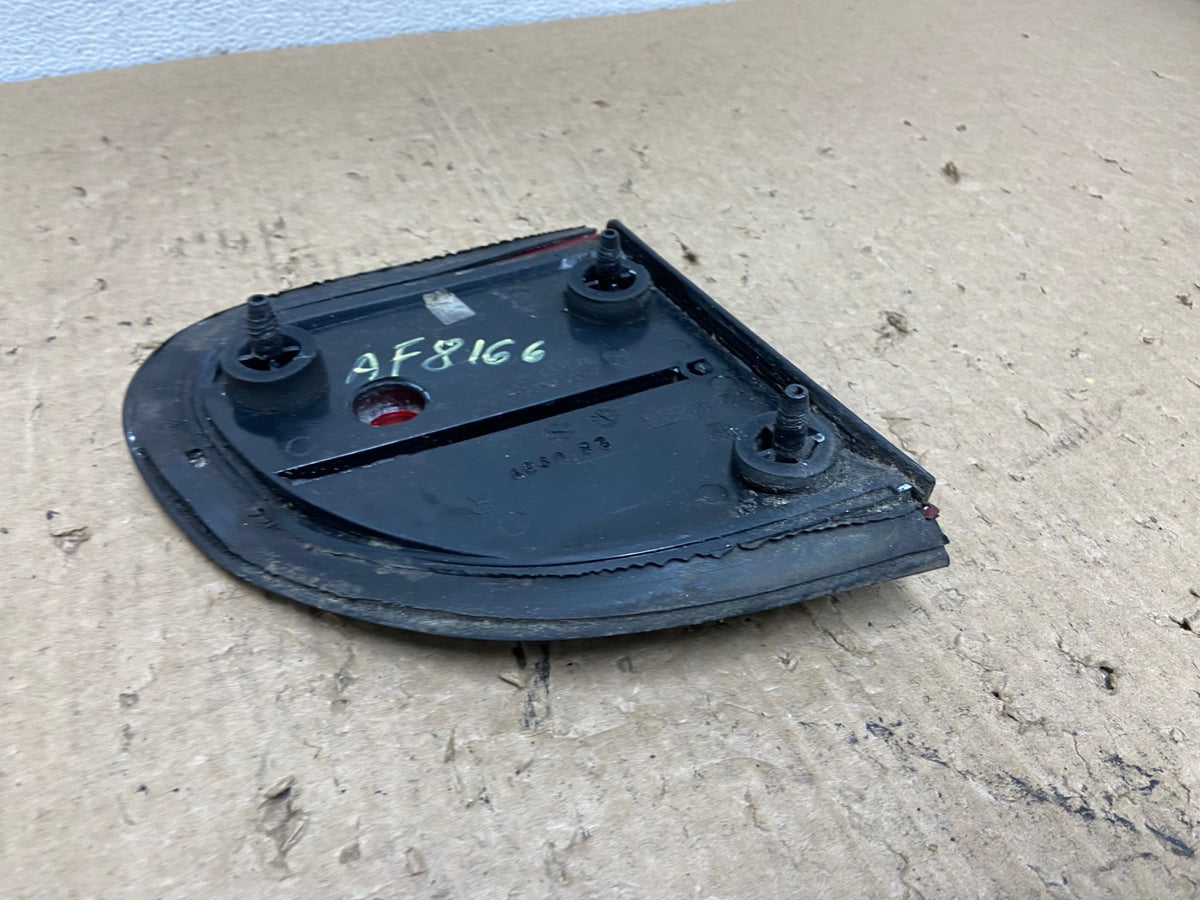 1997 to 2003 Chevrolet Malibu Right Passenger Inner Tail Light AF8166 LK3