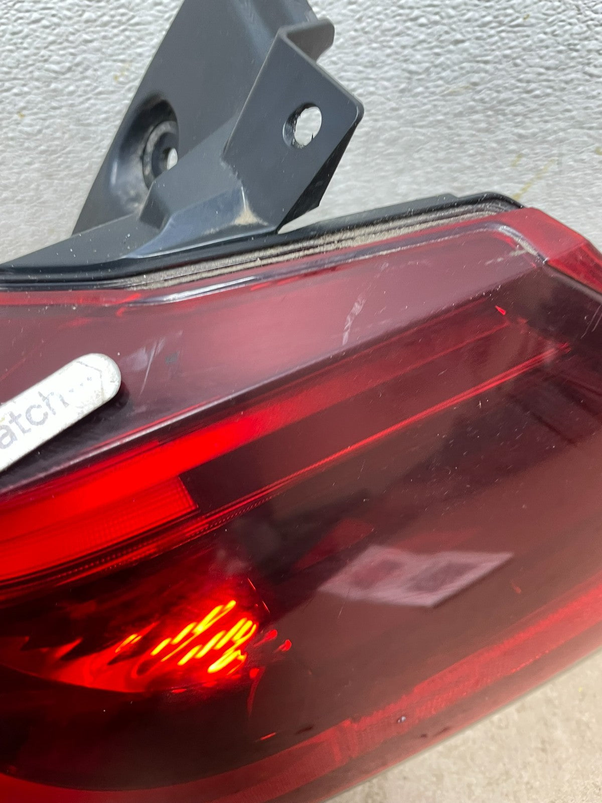 2008 to 2015 Nissan Rogue Right Passenger RH Side Tail Light OEM Q5184 DW4