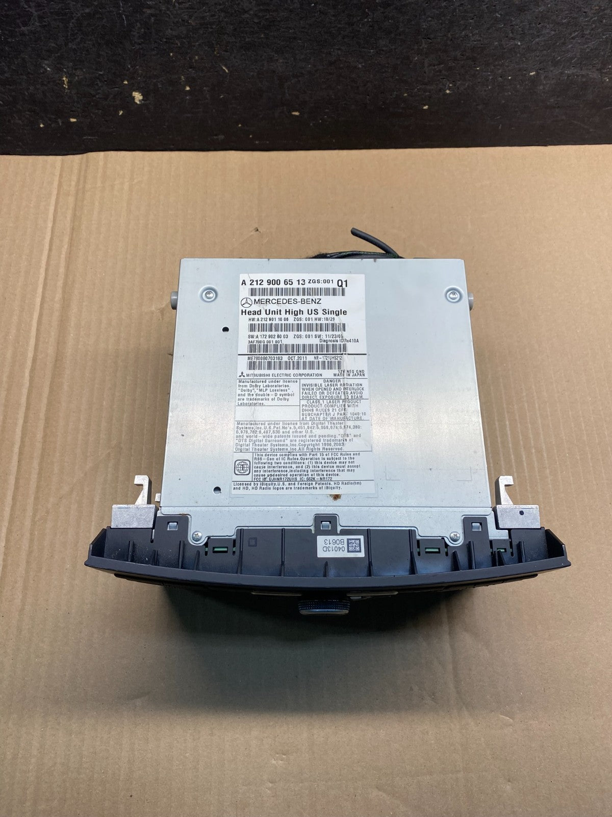 2010-2011 Mercedes W212 E350 E550 Stereo CD Changer Radio a2129006513 AI7233 DG3