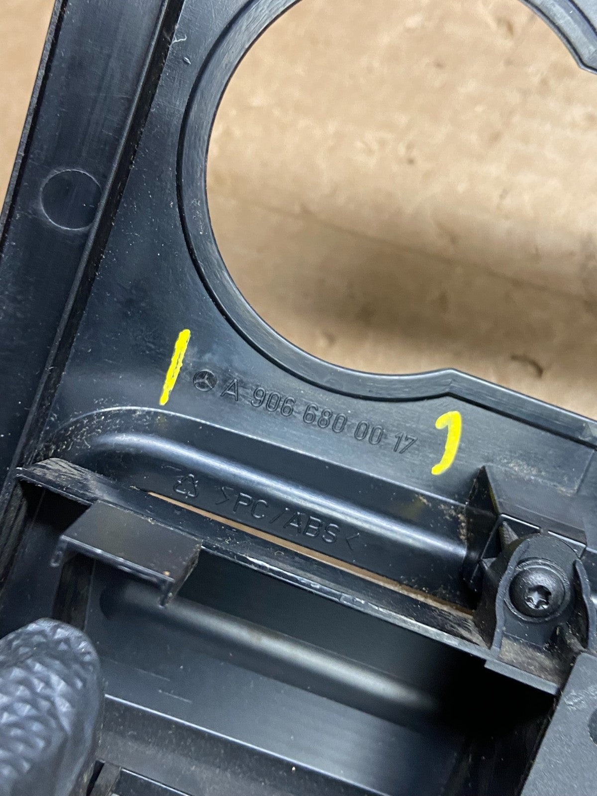 2007-2018 Mercedes Dodge Sprinter Center Console Radio Instrument Panel W3299 DG5