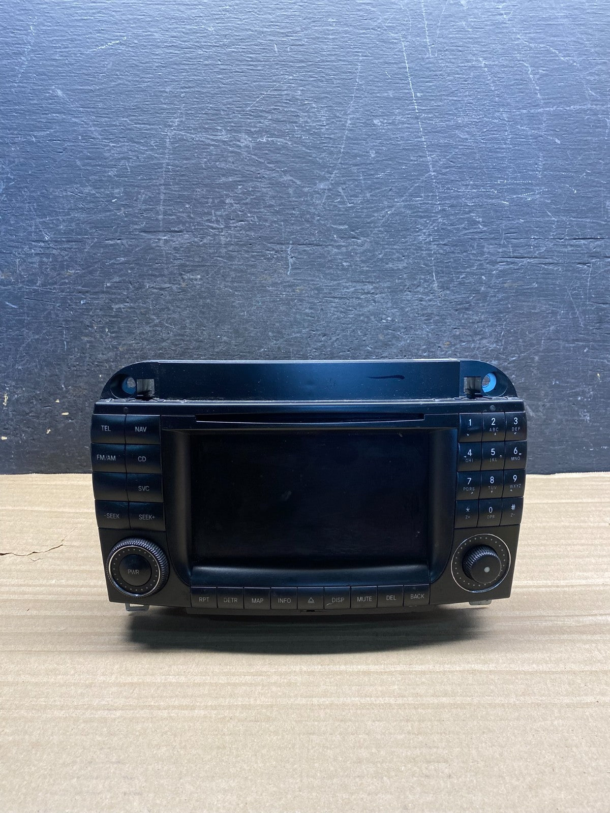 2000 to 2006 Mercedes S430 S500 Radio Navigation Screen Display AH9919 DG0