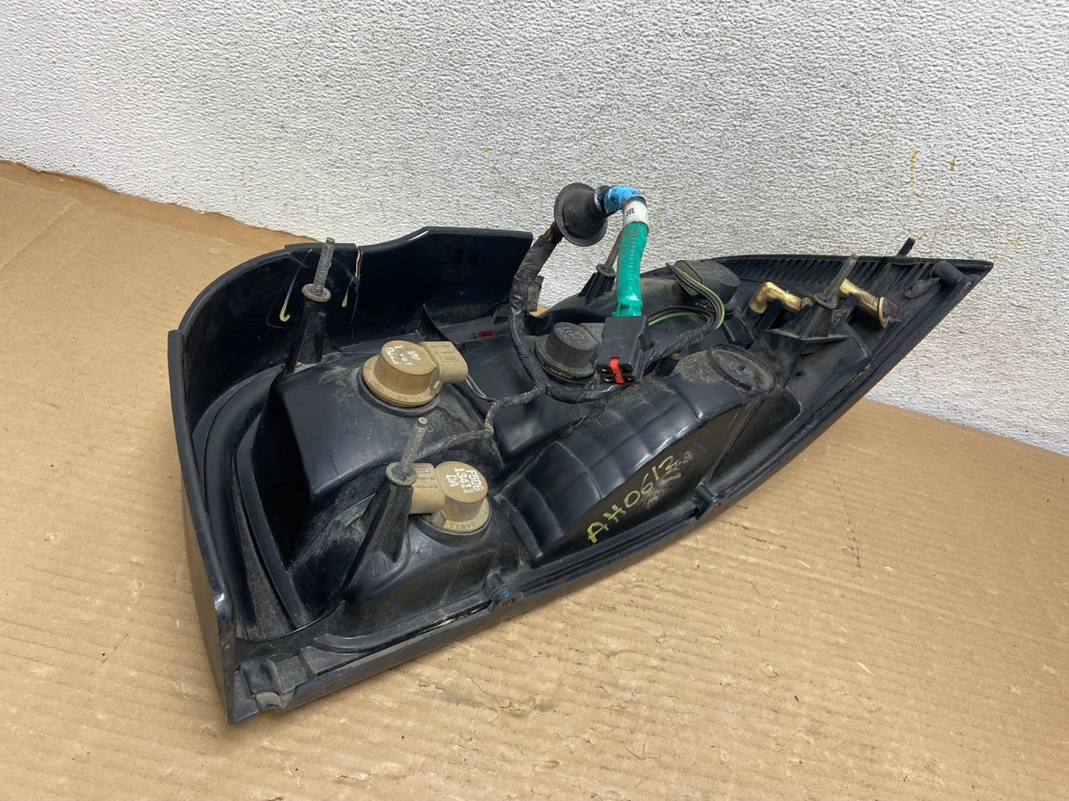 1996 1997 1998 Ford Mustang Left Driver LH Side Tail Light AH0612 LK7
