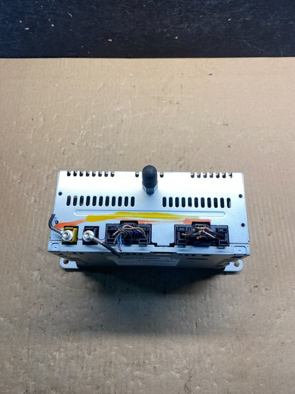 2013 to 2014 Ford Edge AM/FM Radio Reciever AG1906 DG5