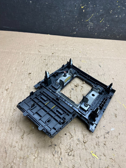 2007 to 2015 Mazda CX-9 Center Console Floor Shift Upper Cover Plate  t6332 DG4