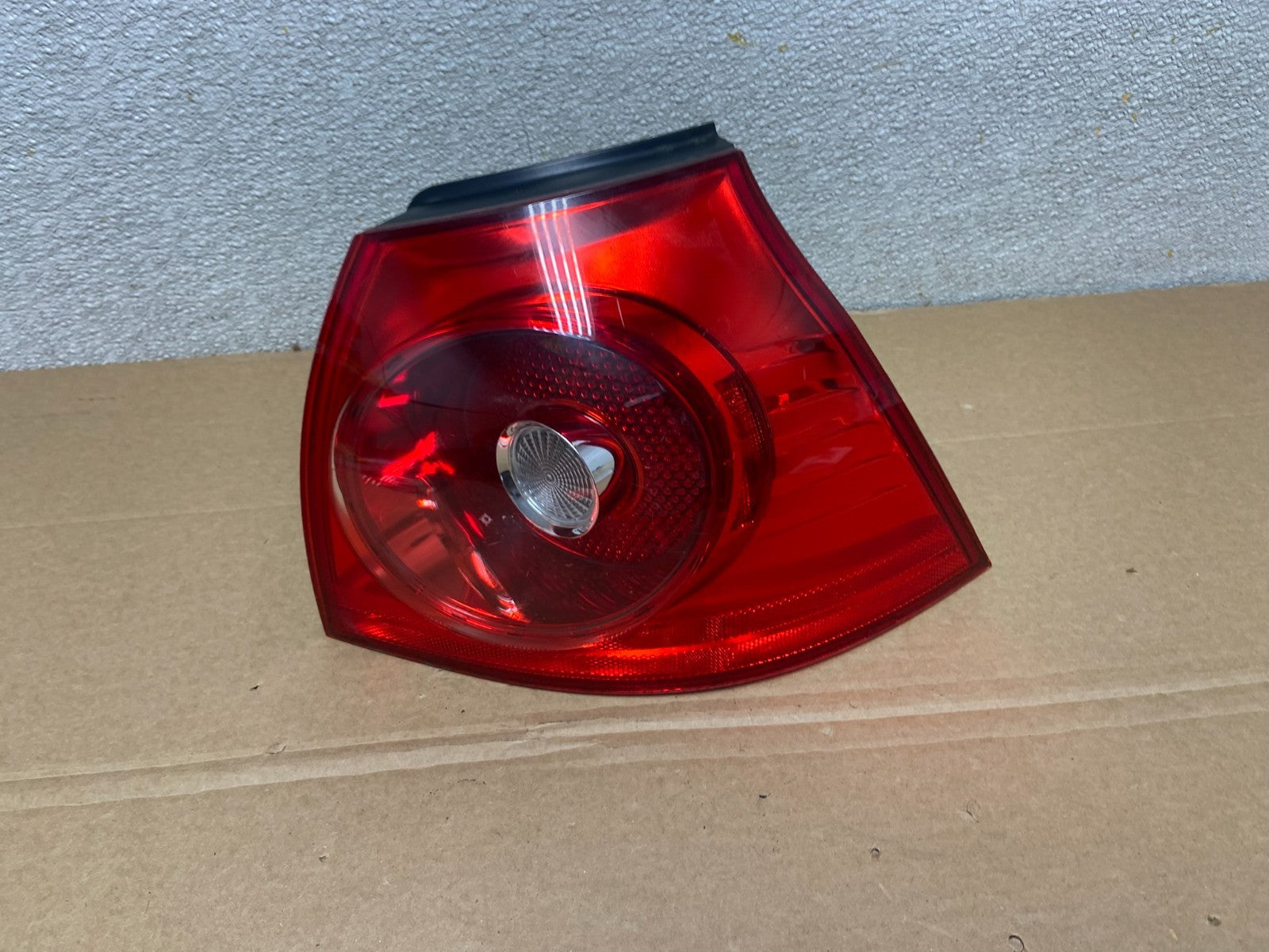 2006 2007 2008 Volkswagen Golf MK5 5 Right Passenger Tail Light Oem AB3471 LK0