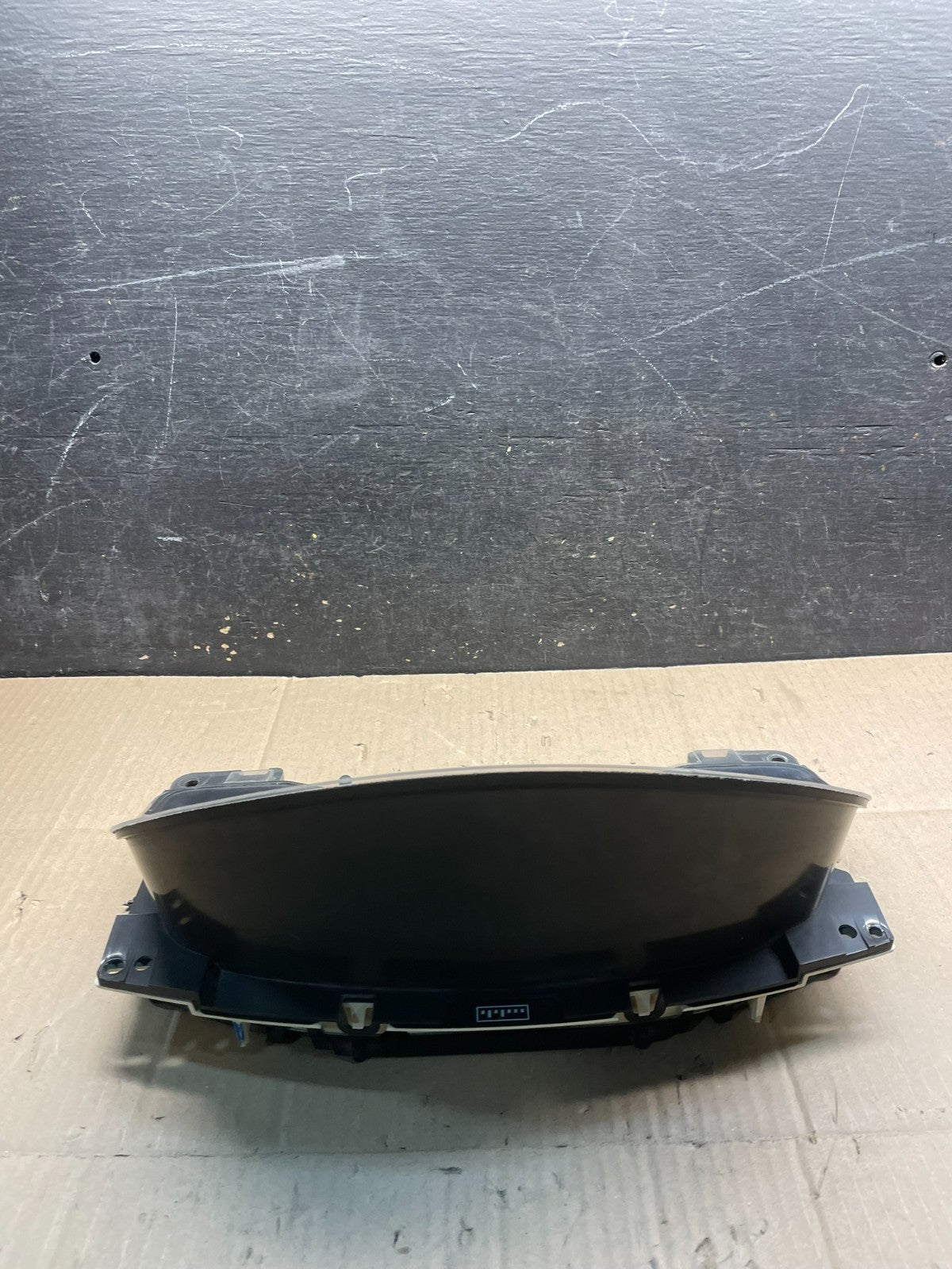 2004 to 2007 Chevrolet Express Speedometer Cluster Gauge OEM X8426 DG5