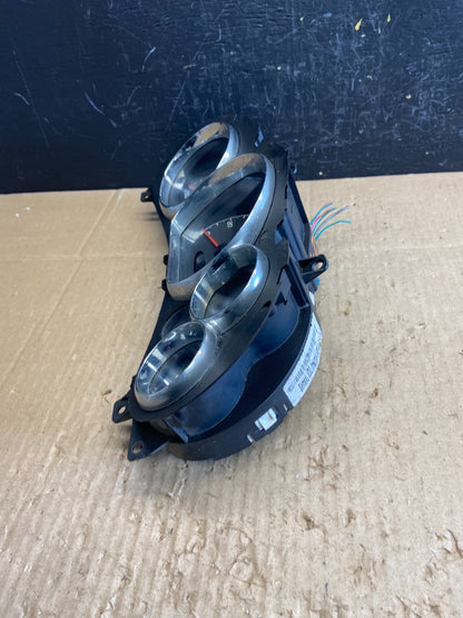 2001 - 2005 Pontiac Aztek Speedometer Cluster Gauge AE4300 DG2