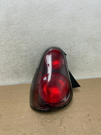 2000 to 2005 Chevrolet Monte Carlo Left Driver LH Side Tail Light AI2246 LK0