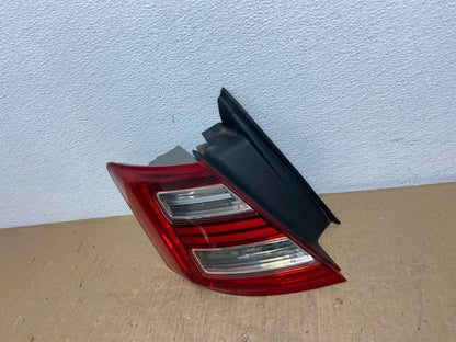 2013-2019 Ford Taurus LED Left Driver Lh Side Tail Light OEM AB6669 LK1