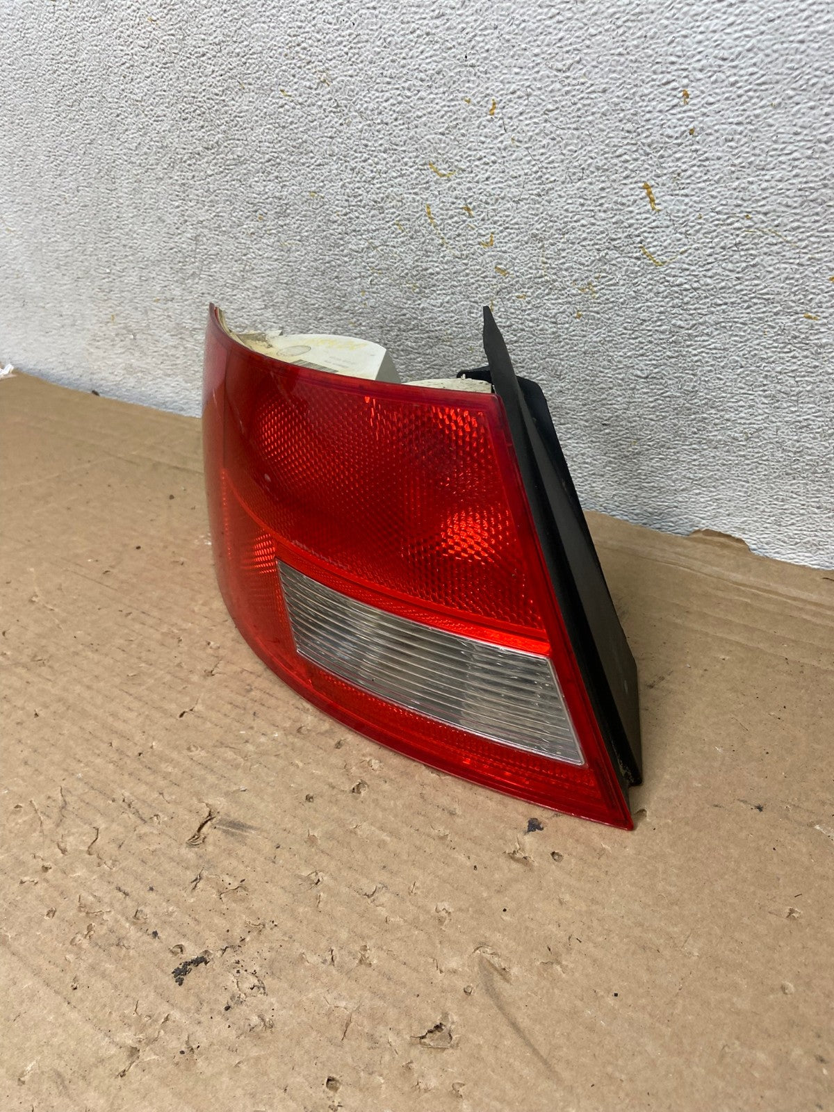 2003 to 2006 Audi A4 Cabrio Convertible Left Driver LH Tail Light AH8420 LK1
