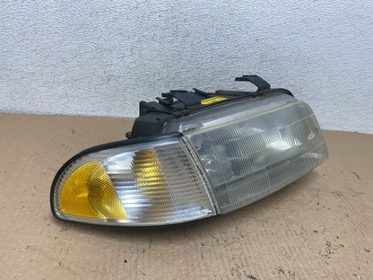 Halogen 1996 to 1999 Audi A4 Right Passenger RH Side Headlight AF4244 DW2