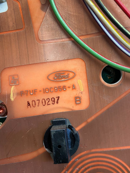 1998 Ford E150 E250 E350 Gauge Speedometer Cluster ad6919 DG6