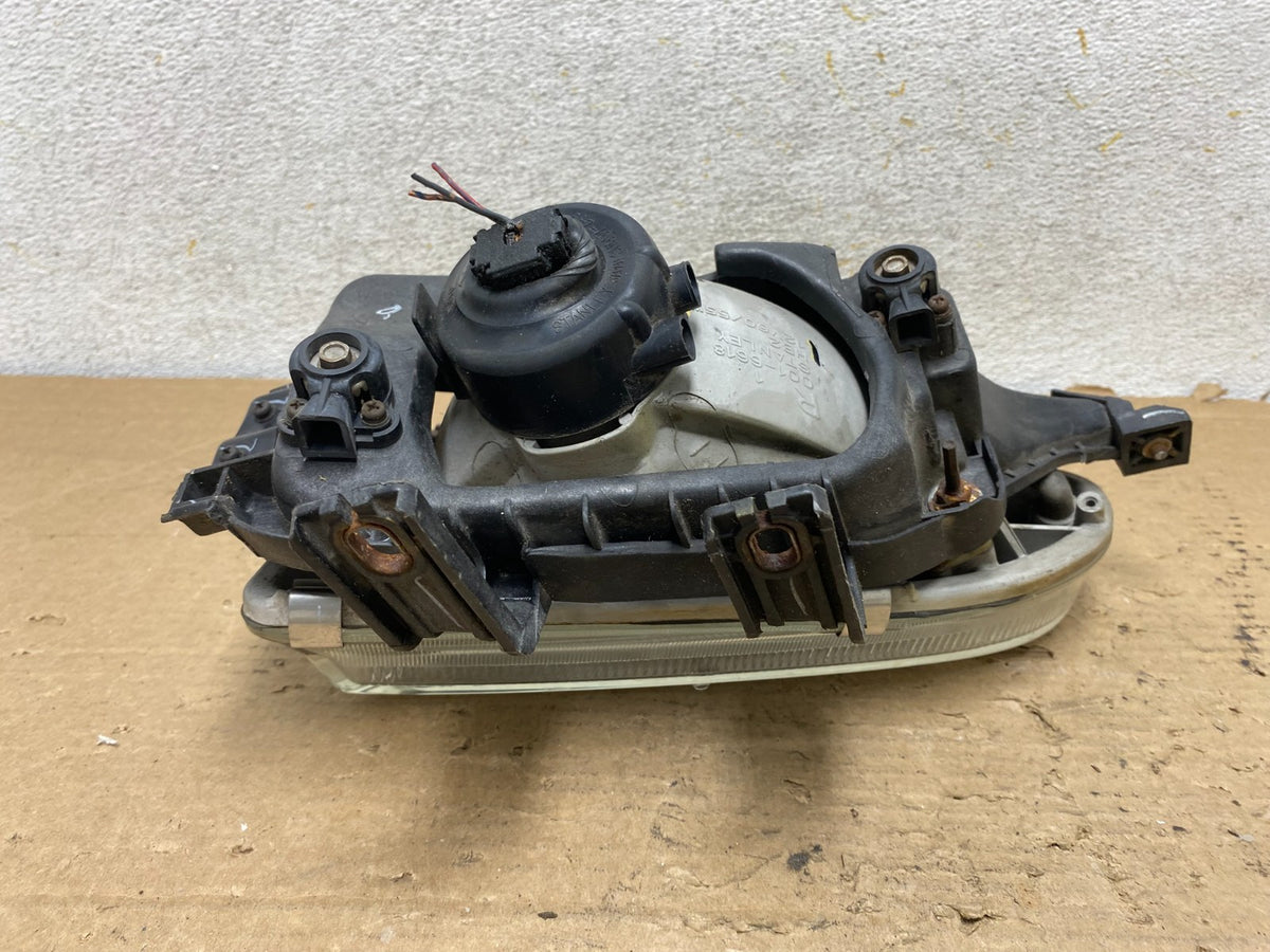 1992 to 1995 Honda Civic Right Passenger Headlight Halogen ah9229 DG3