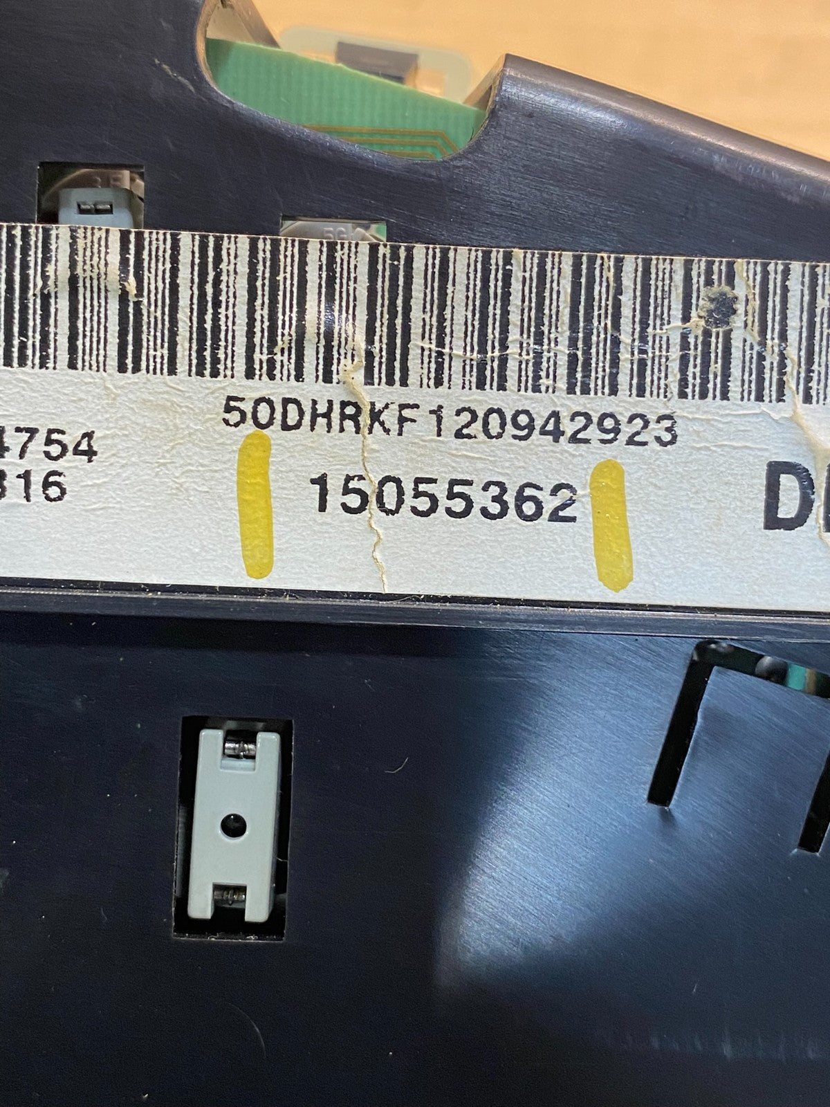 2002 GMC Yukon Speedometer Cluster Gauge AF3813 DW5