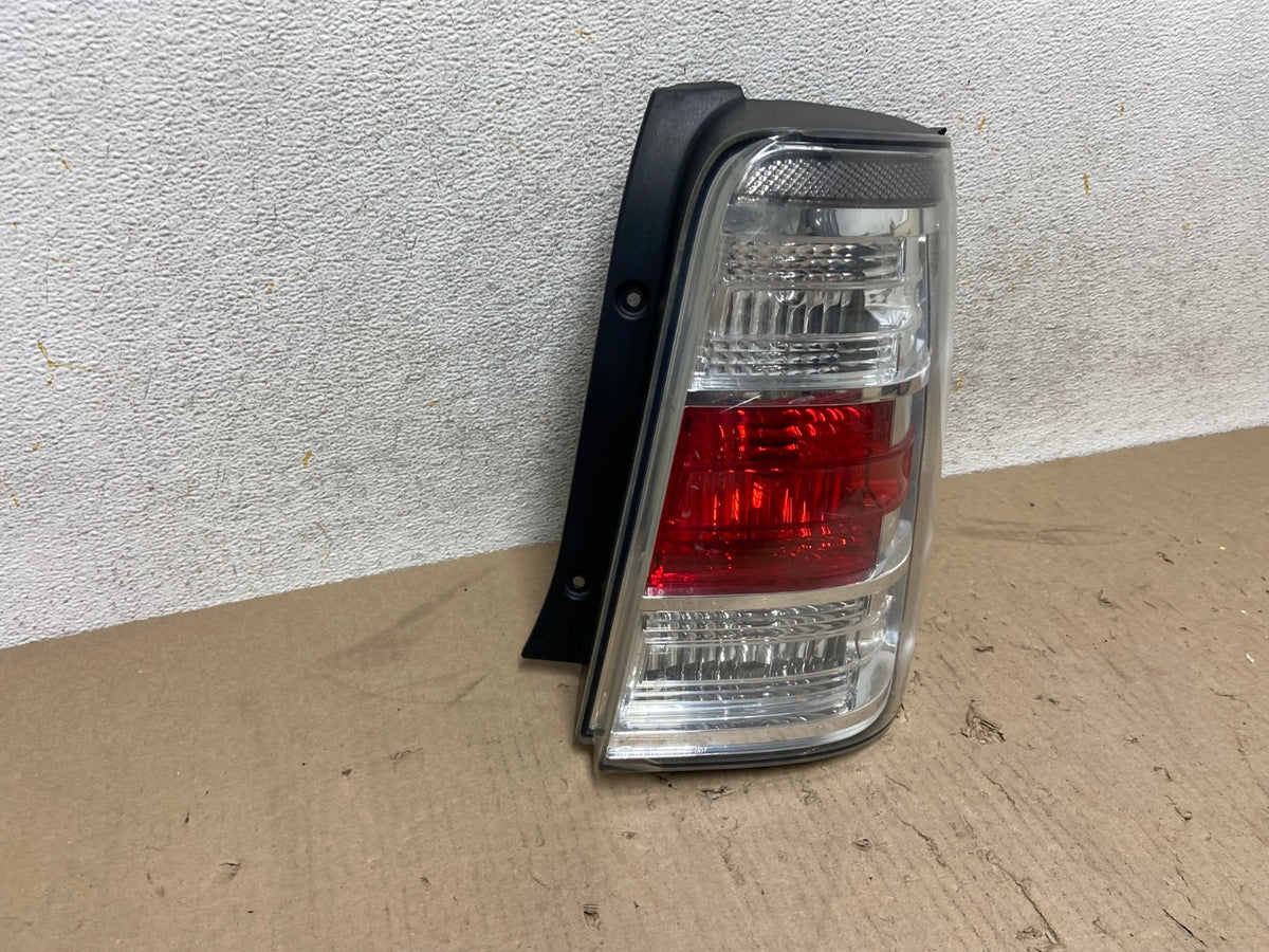 2008 2009 2010 2011 Mercury Mariner Right Passenger RH Tail Light AH7663 LK1