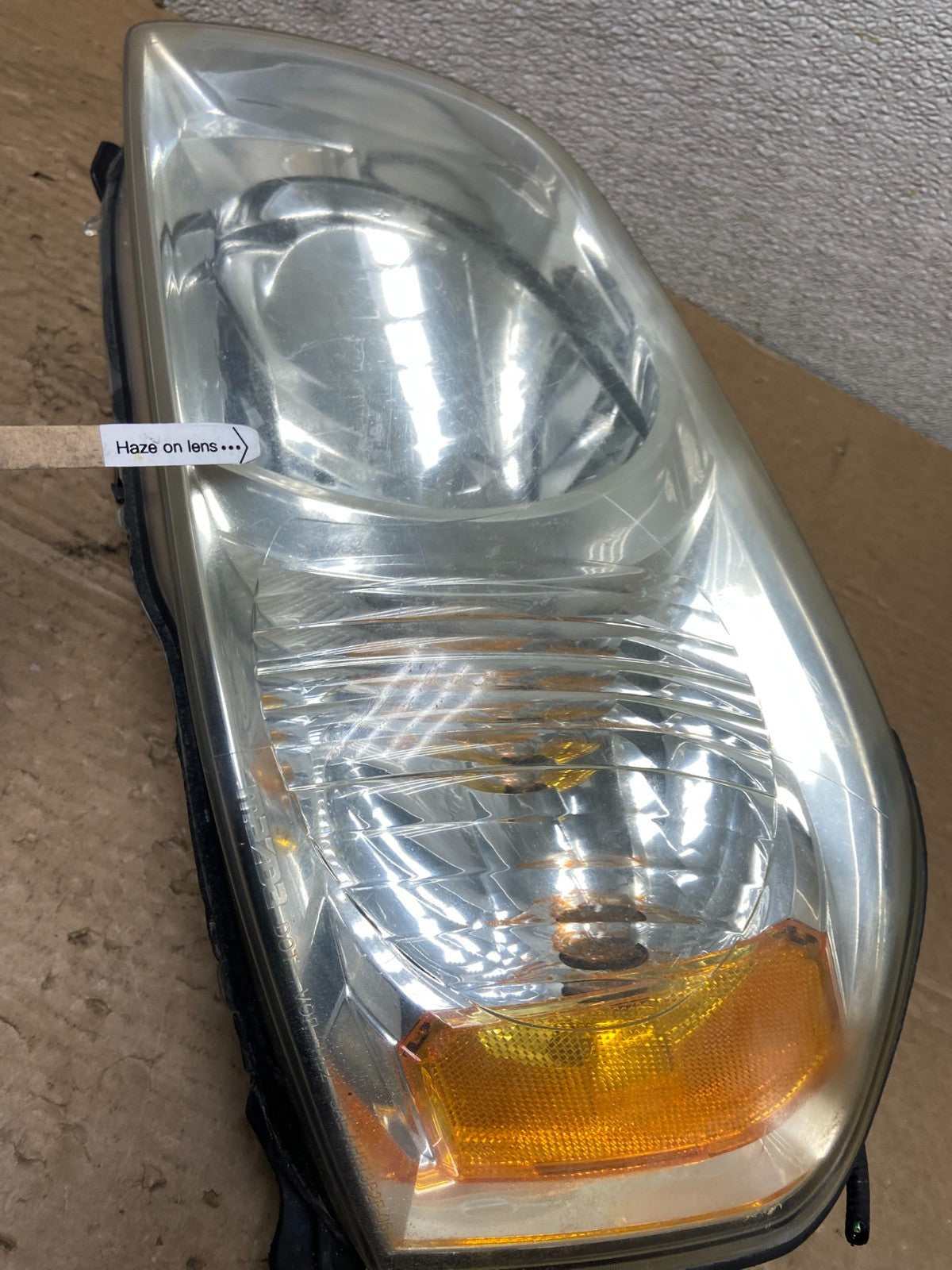 2005 - 2006 Mazda Tribute Left Driver LH Halogen Headlight Oem AB4873 DW4