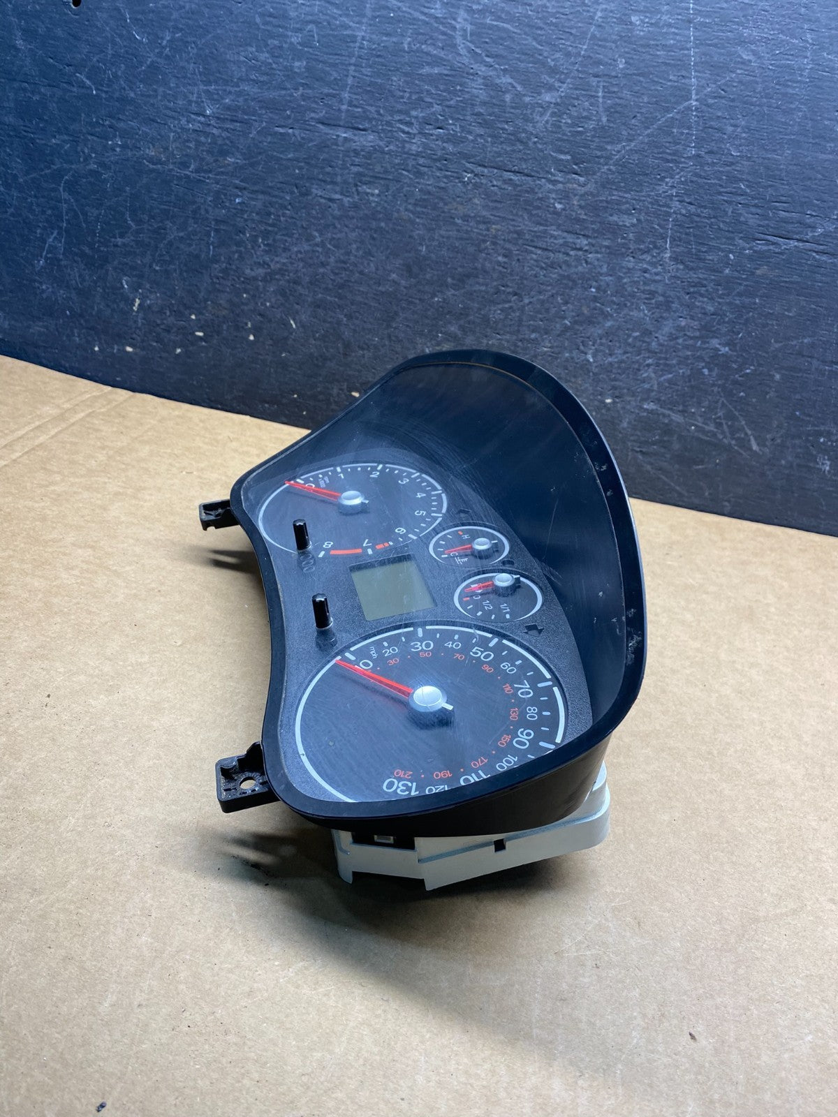 2011 to 2013 Ford Transit Connect Speedometer Gauge Cluster AH7105 DG2
