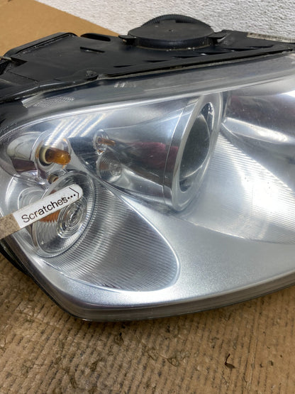 2004 to 2007 Volkswagen Touareg Right Passenger Halogen Headlight AE2785 DW3