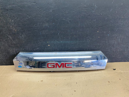 2010-2015 Gmc Terrain Lift Gate Handle Trim Back Up Camera Chrome Panel i7415 DG0