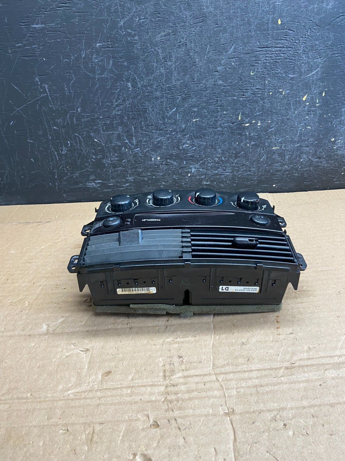 2004-2005 Toyota Sienna A/C Climate Heater Temperature Control Air Vent AF1988DG3