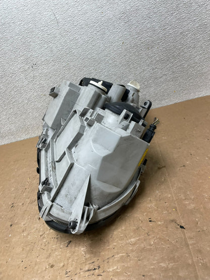 2001-2004 Mercedes-Benz C Class Halogen Left Driver Headlight Oem V5033 DW6