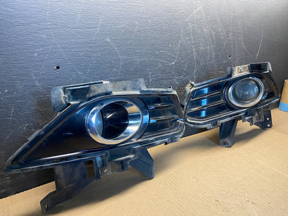 2013-2016 Ford Fusion Front Bumper Left+Right Set Fog Light Bezel Trim AF9181 DG2