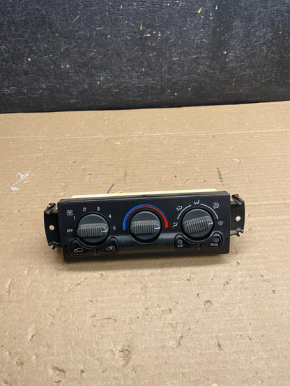 1999-2001 Chevrolet Tahoe AC Climate Control HVAC Rear Window Defogger AG5268 DG0
