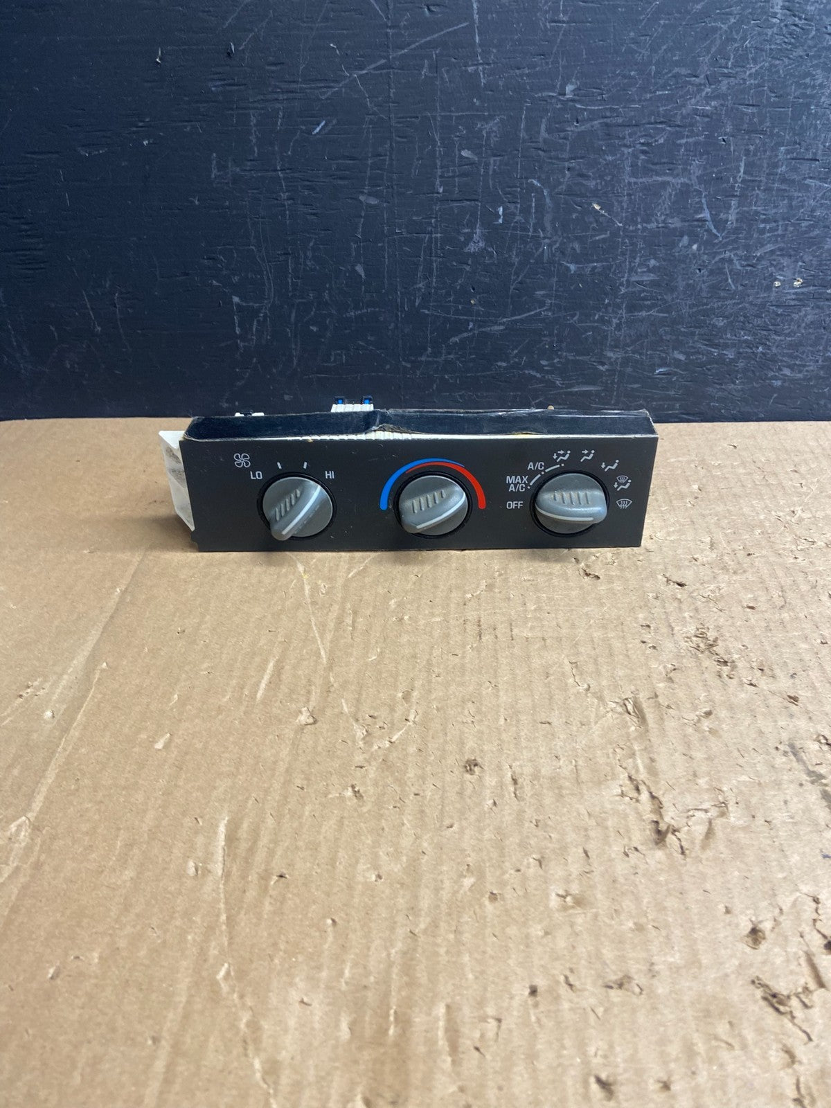 2001 - 2007 GMC Chevrolet Express 1500 Climate Control A/C AF1538 DG0