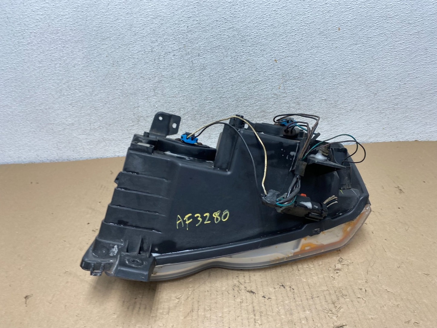 2008-2010 Jeep Grand Cherokee Right RH Side Halogen Headlight AF3280 DW8