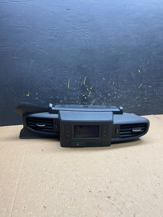 2020 to 2023 Ford  Explorer Console Radio Display Screen Air Vents x6629 DG0