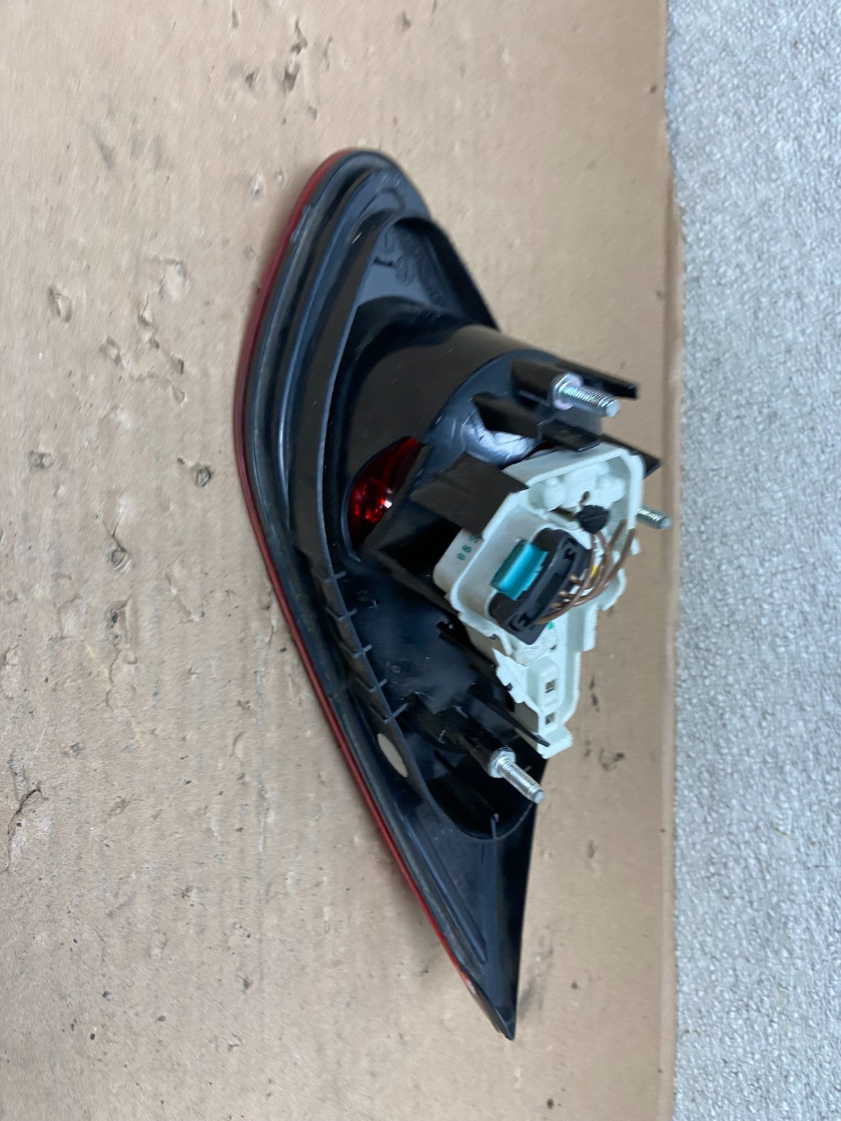 2009-2012 Volkswagen CC Right Passenger RH Side Tail Light Inner Trunk AB0097 LK4