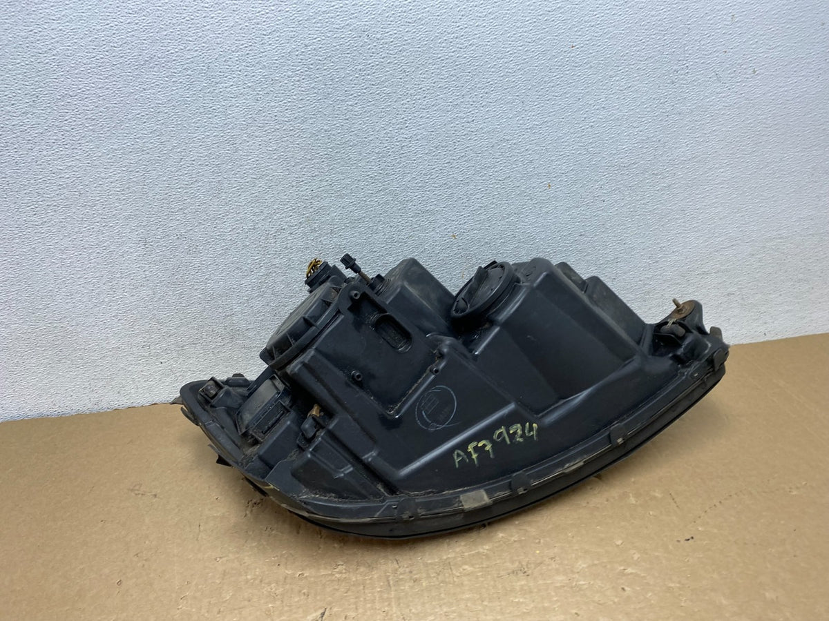 Kenworth P54-6162-200R SAE HG05 SSB518 Left Driver Side Headlight AF79248