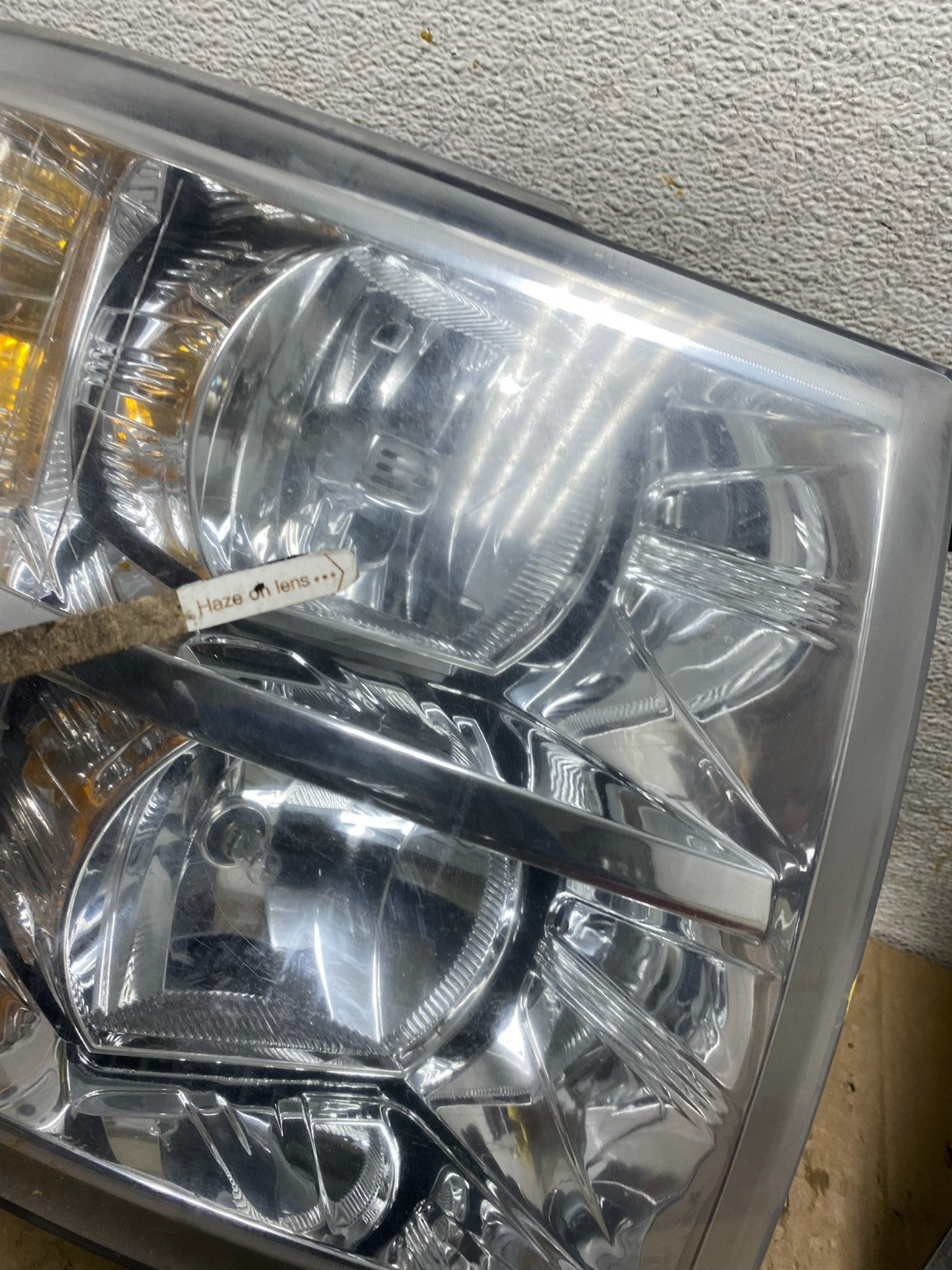 2007 to 2014 Chevrolet Silverado Left+Right Side Headlights AJ2323 DW6