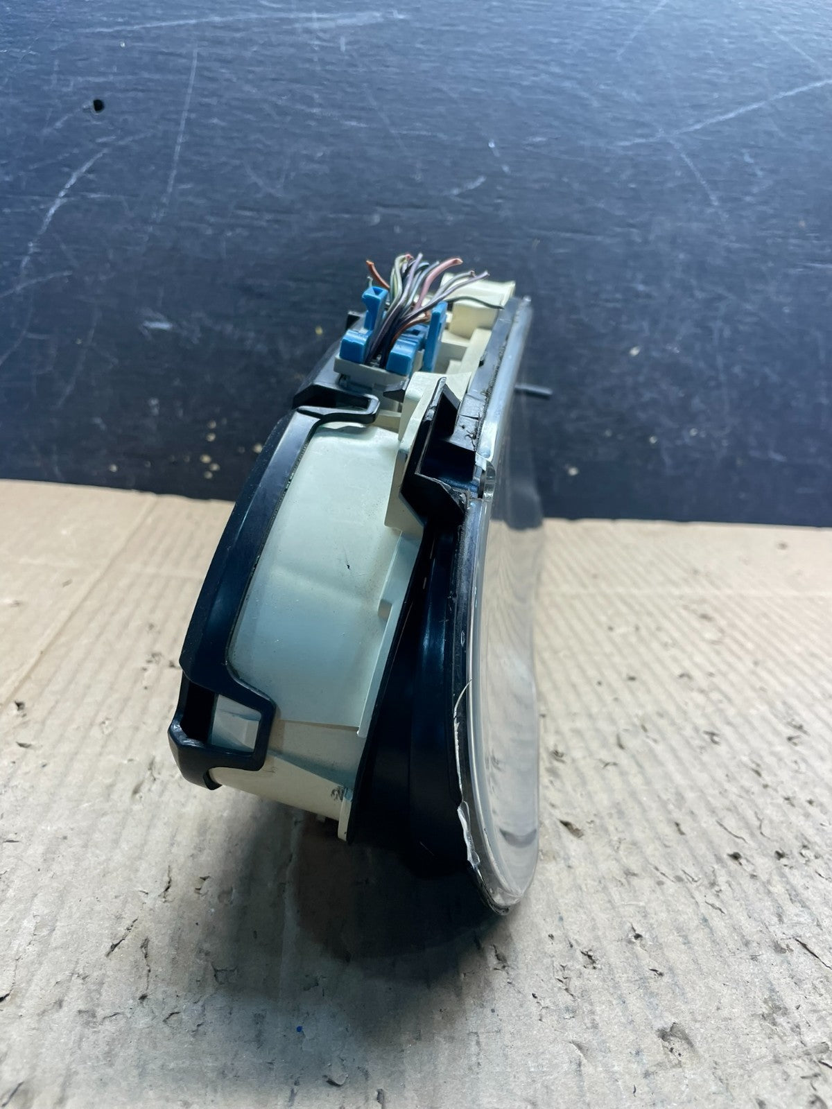 2003 to 2005 Buick Regal Dash Speedometer Cluster Gauge Oem S2364 DG1