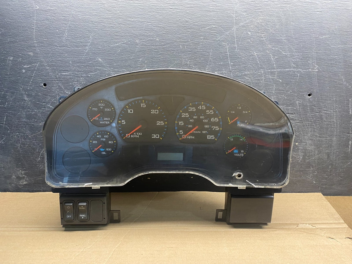 INTERNATIONAL Pollak Dash Panel Instrument Cluster 32208 A001162414587 AH9831 PS0