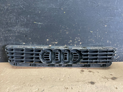 2000 to 2002 Audi A4 Upper Front Grill Grille OEM y9845 DG3