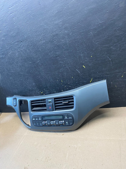 2005 to 2010 Honda Odyssey  Radio Climate Control Dash Trim Bezel R8774 DG2