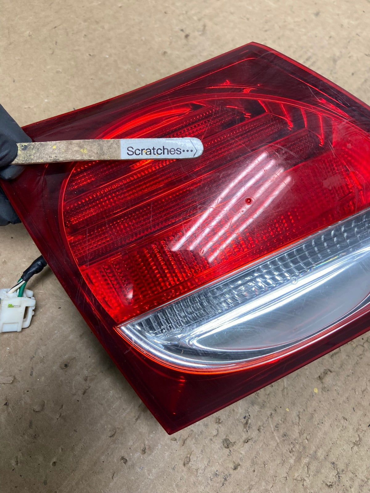 2006-2011 Lexus GS350 GS430 GS450H Left Driver LH Inner Tail Light OEM AC1629 LK3