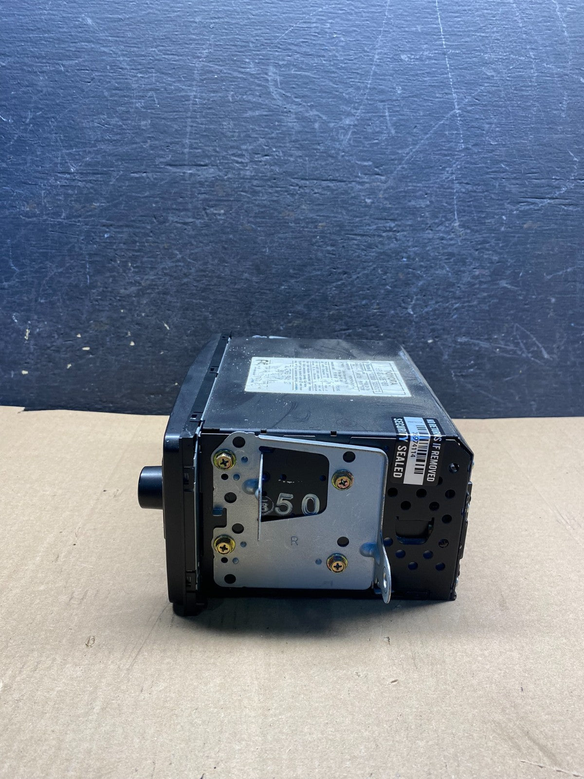2003 - 2005 Toyota Rav4 Am Fm Cd Player Radio Receiver AH4677 DG1