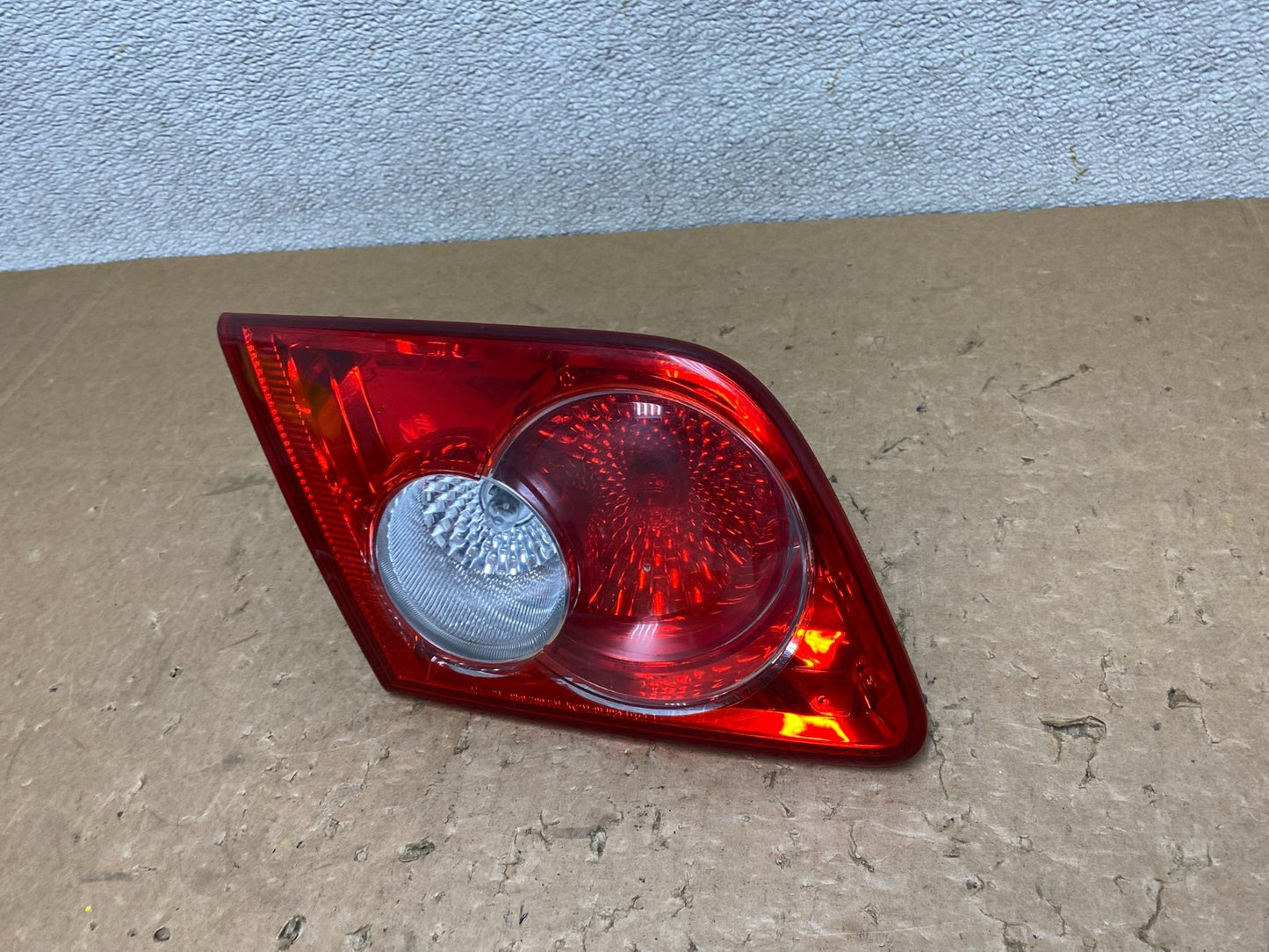 2003 2004 2005 Mazda 6 Left Driver LH Inner Tail Light Taillight OEM V5821 DW1