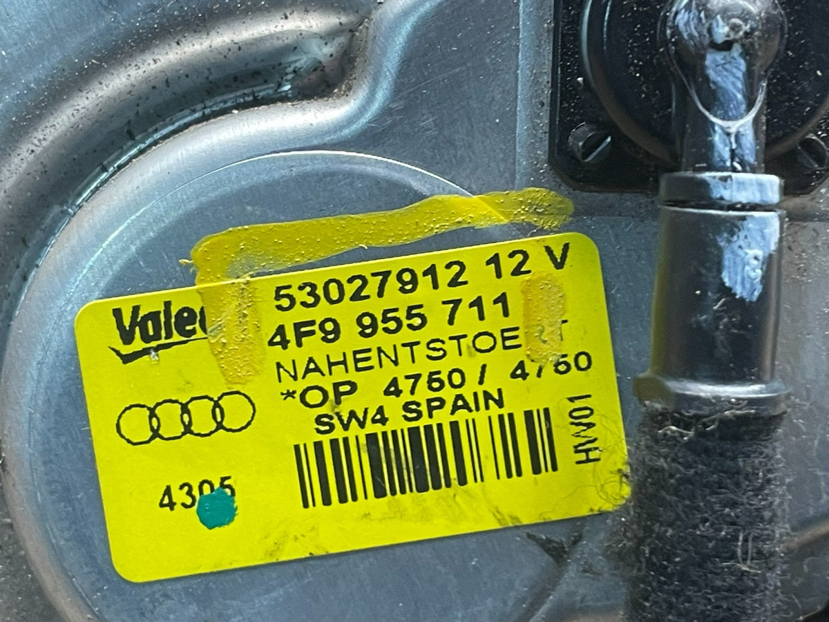 2009 to 2012 Audi A4 Rear Windshield Washer Wiper Motor 4F9955711 U9552 DG6