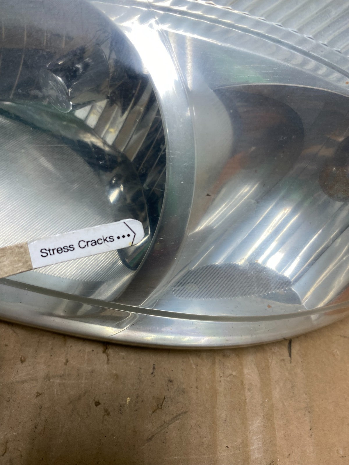 2000 to 2007 Ford Taurus Left Driver LH Side Halogen Headlight AD3232 DW4