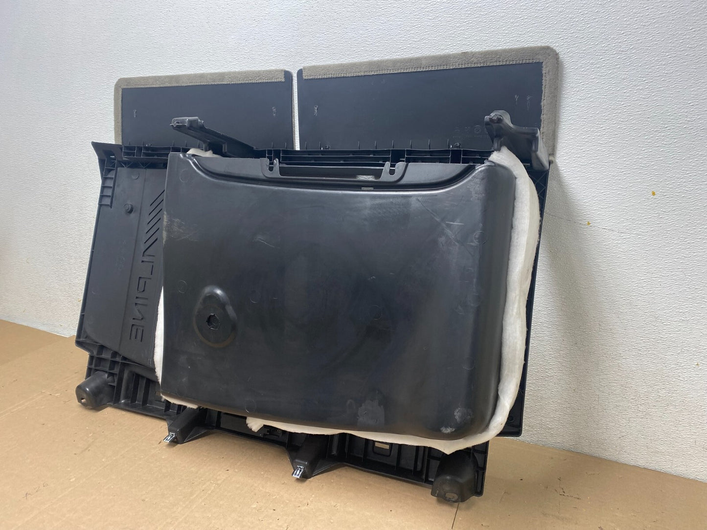 2011 Dodge Durango Rear Cargo Frame Alpine J1492 PS5